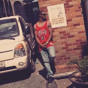 Meet your Posher, Dionte